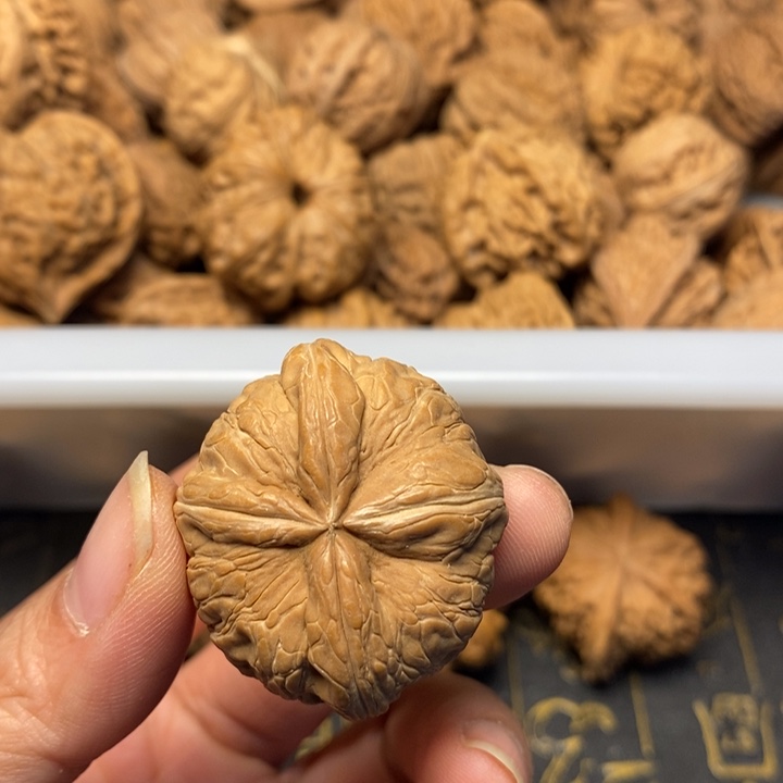 z***x吊坠文玩核桃文玩核桃异形单只