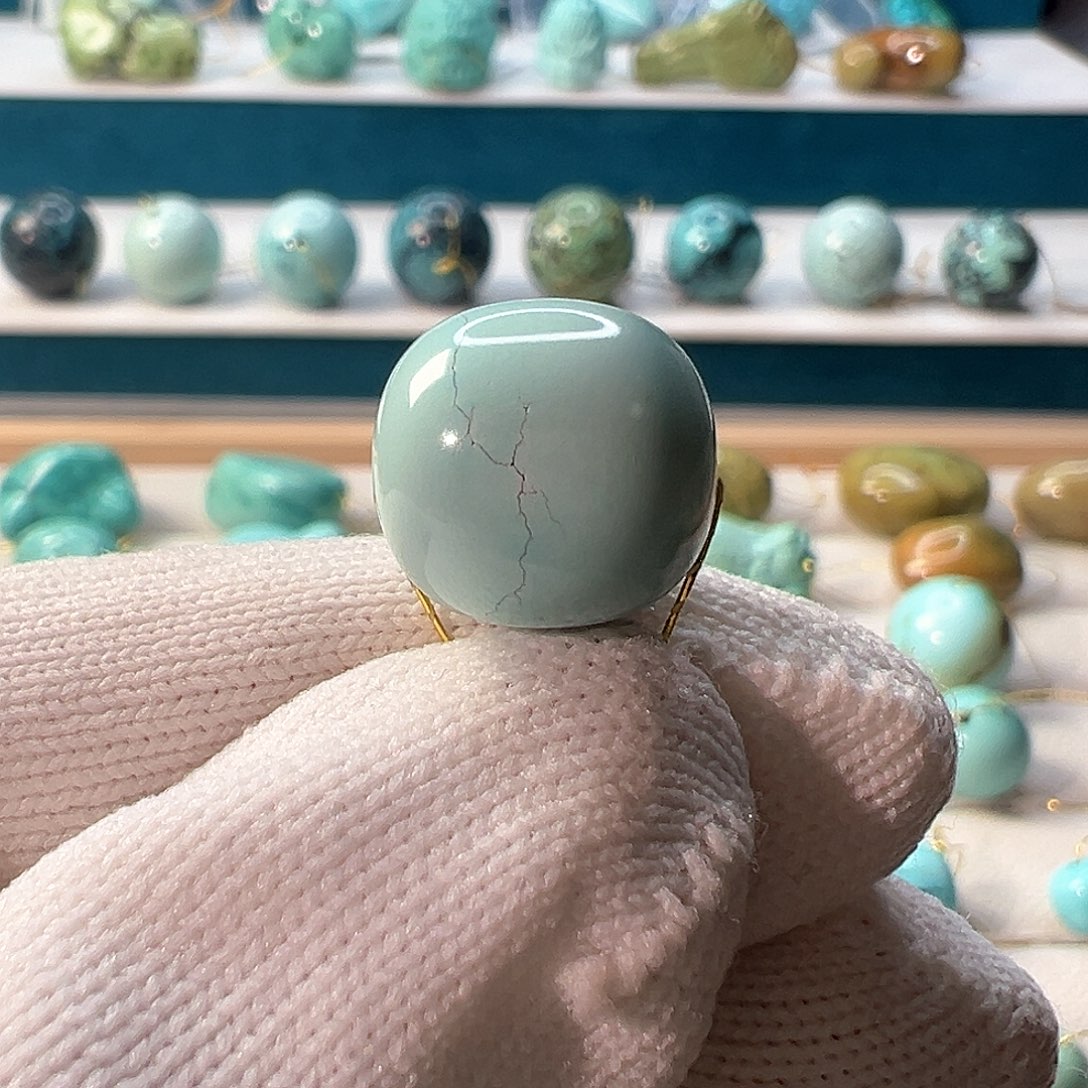 绿松石配饰未镶嵌