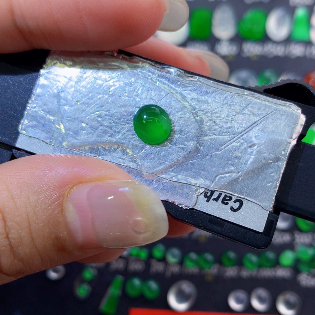 翡翠未镶嵌颈饰强推纯天然翡翠a货