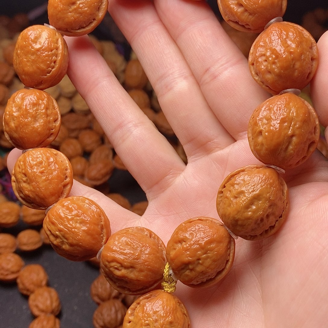 【闪购商品】文玩核桃吊坠富甲21