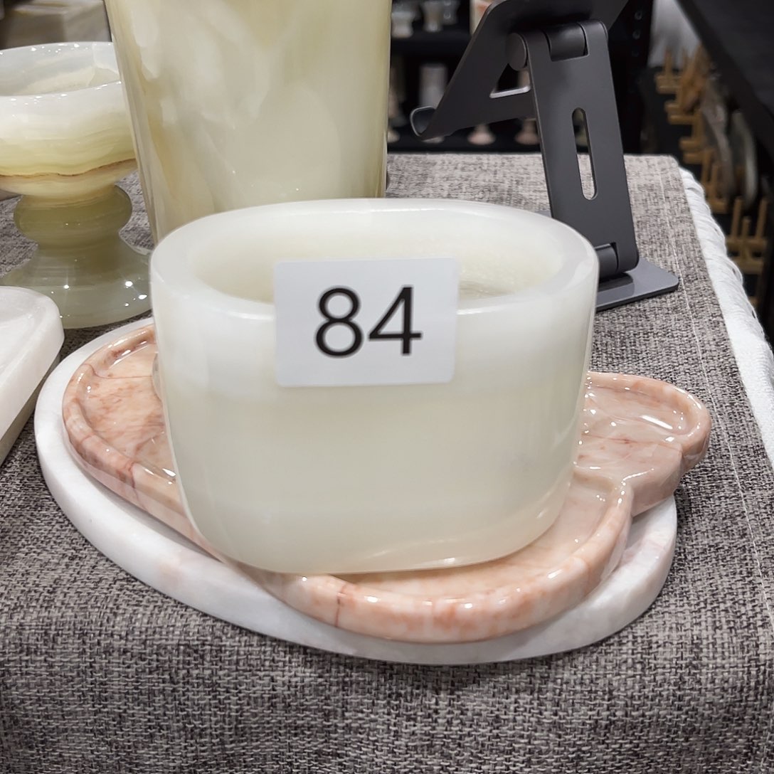 84号白玉的小浴缸