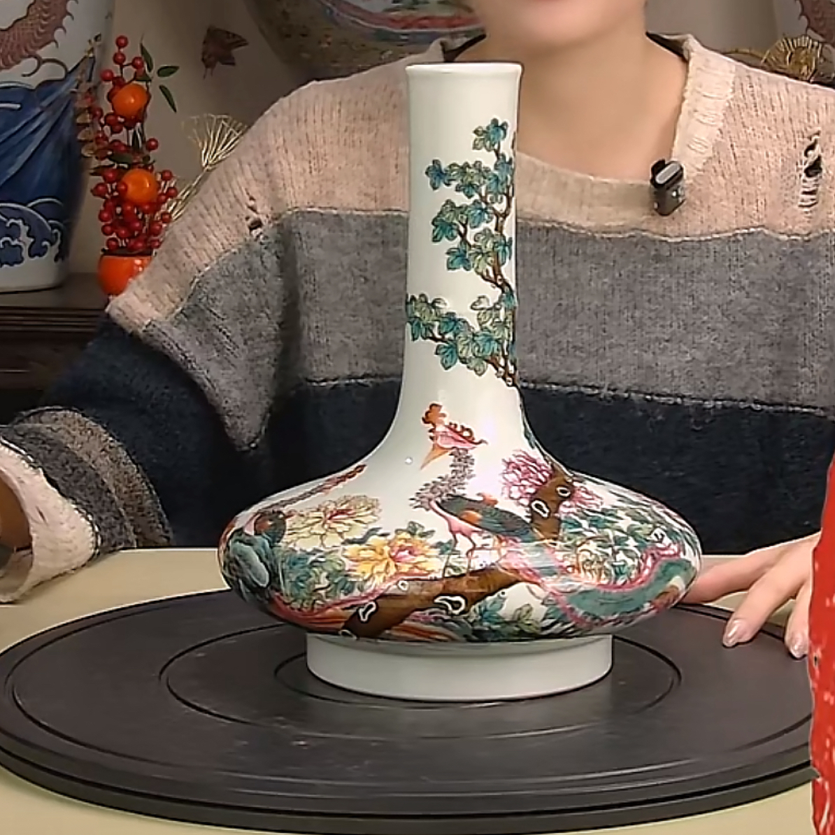 收藏/古玩城清粉彩花鸟文扁肚瓶