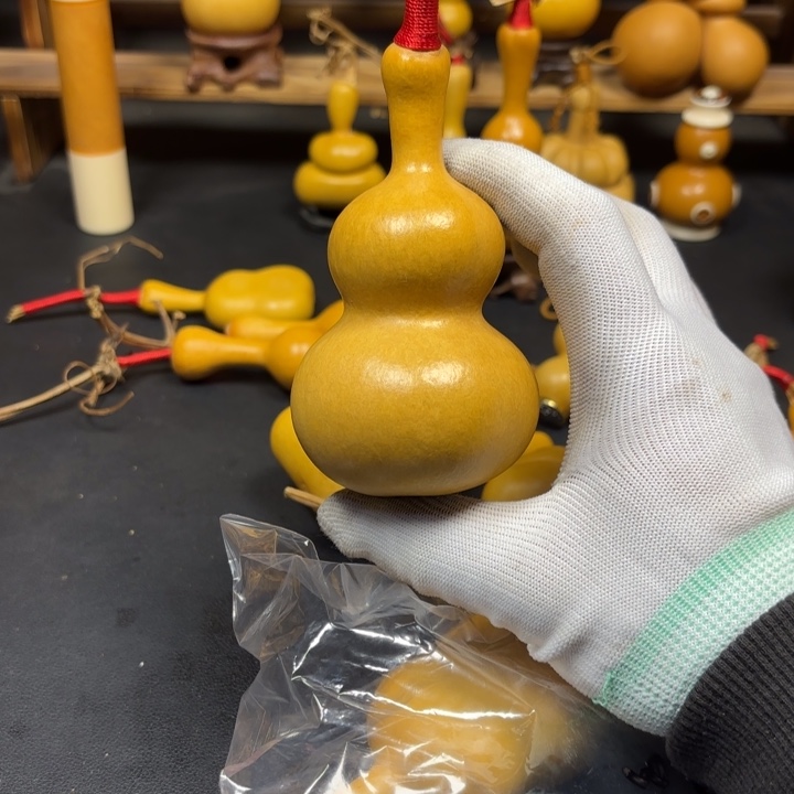 蔡***祎古古怪怪古古怪怪葫芦