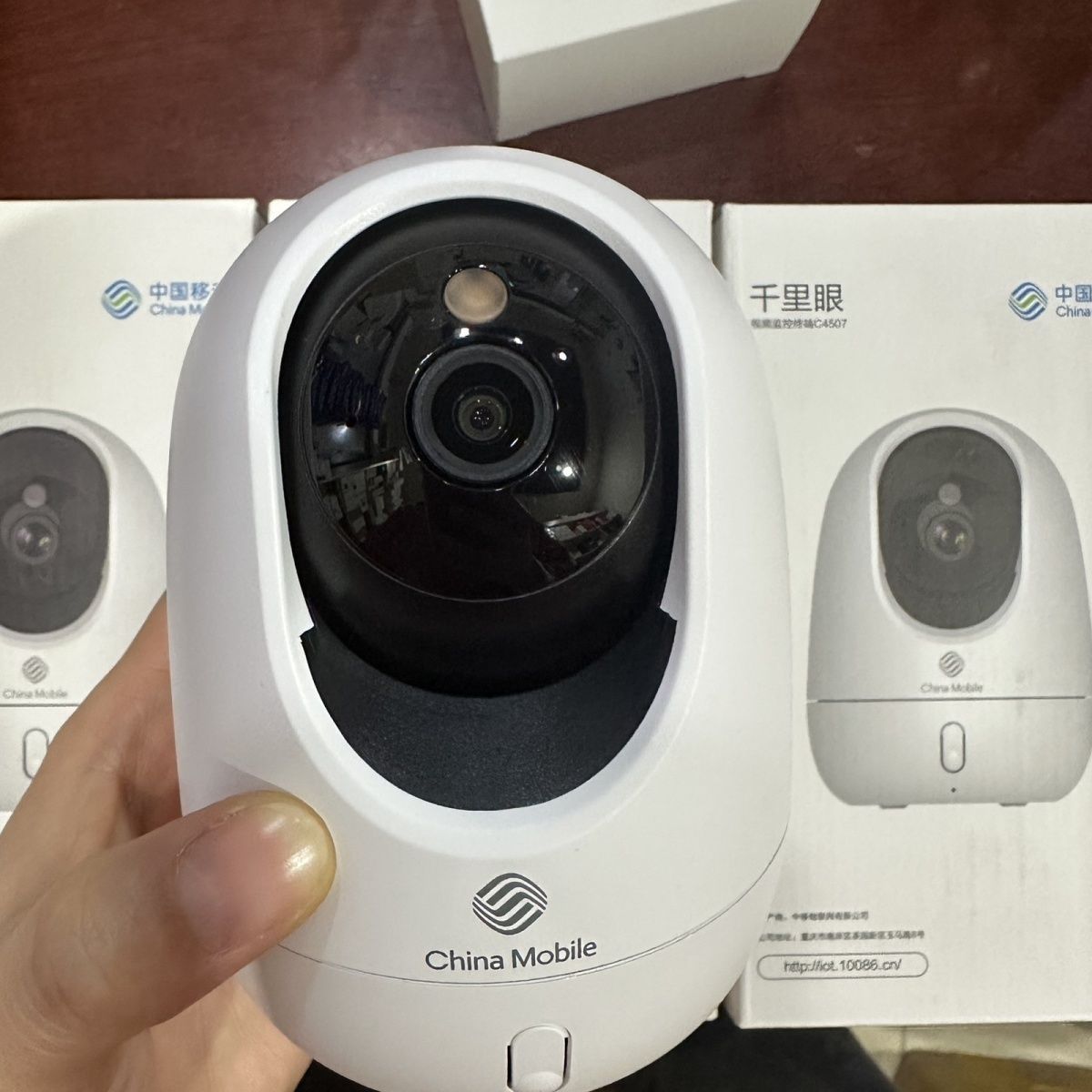 全彩千里眼室内云台摄像头语音通话网线WiFi连接手机远程控制4507