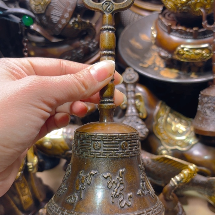 铜器摆件收收藏藏