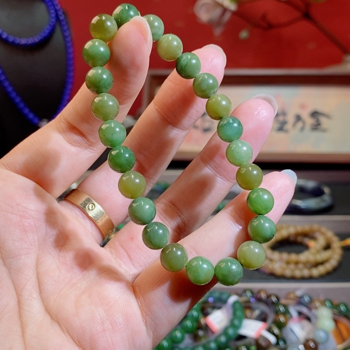 未镶嵌和田玉手链