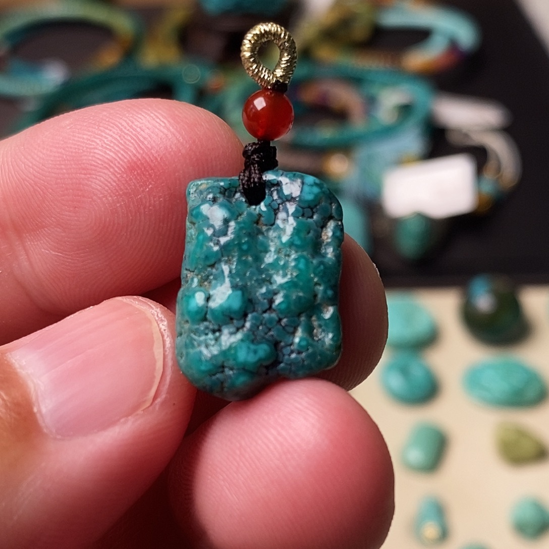 南红玛瑙未镶嵌珠宝奇石