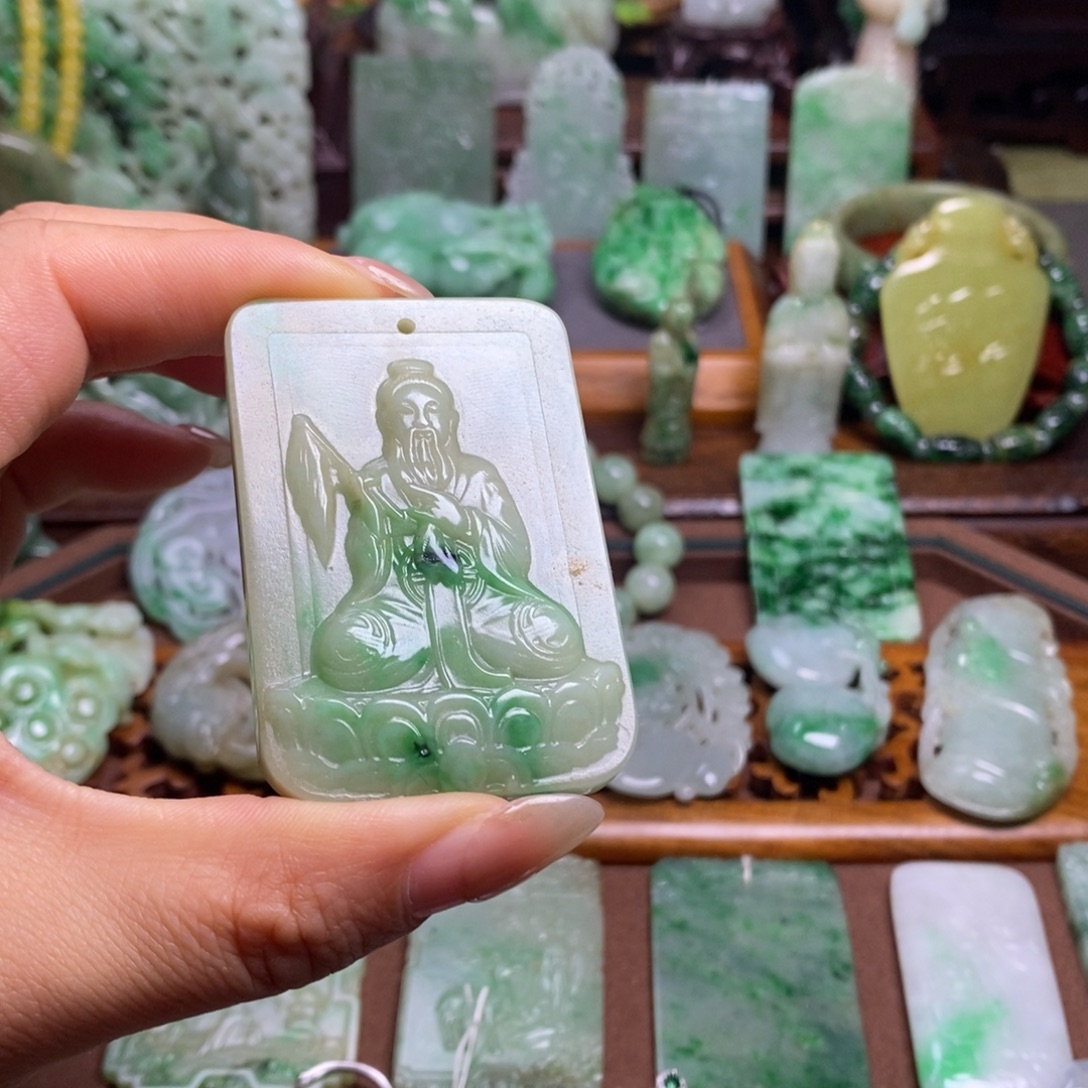 湧***泉颈饰未镶嵌翡翠111111111111