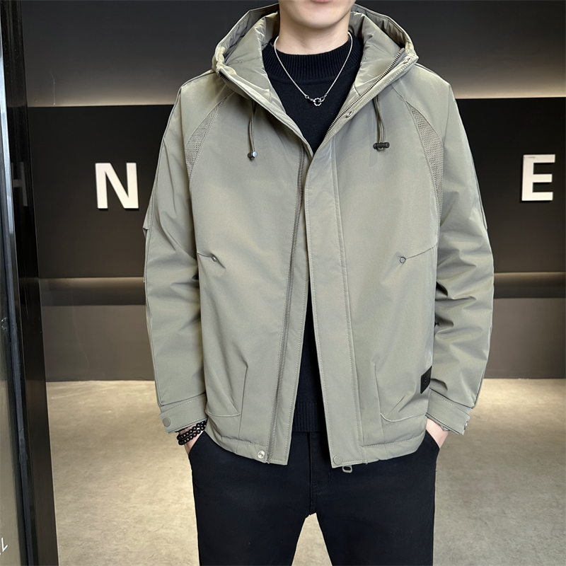  TUCANO/啄木鳥秋冬季连帽纯色冲锋夹克短款男士潮流加厚外套