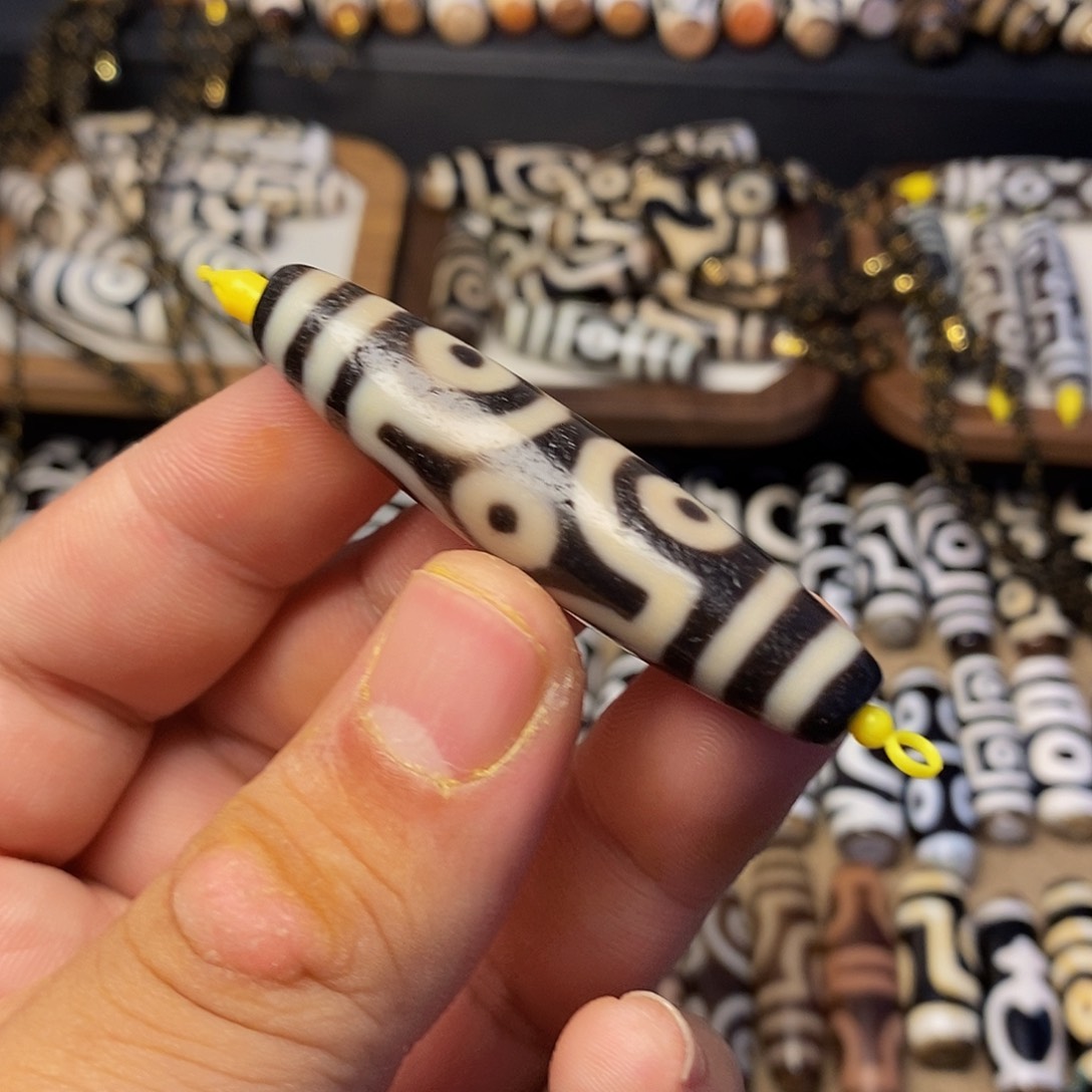 玛瑙/玉髓颈饰未镶嵌n****y