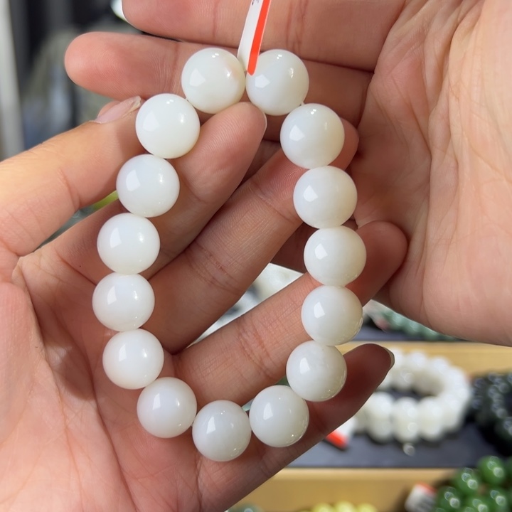 和田玉手串未镶嵌新疆且末白玉卡14圆珠