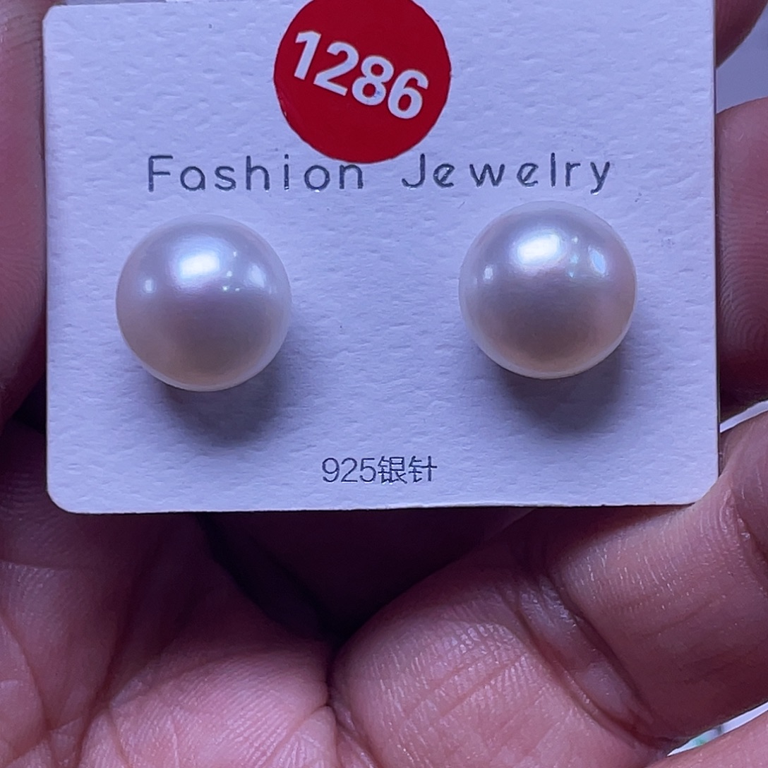 幸****银S925镶嵌淡水珍珠耳饰