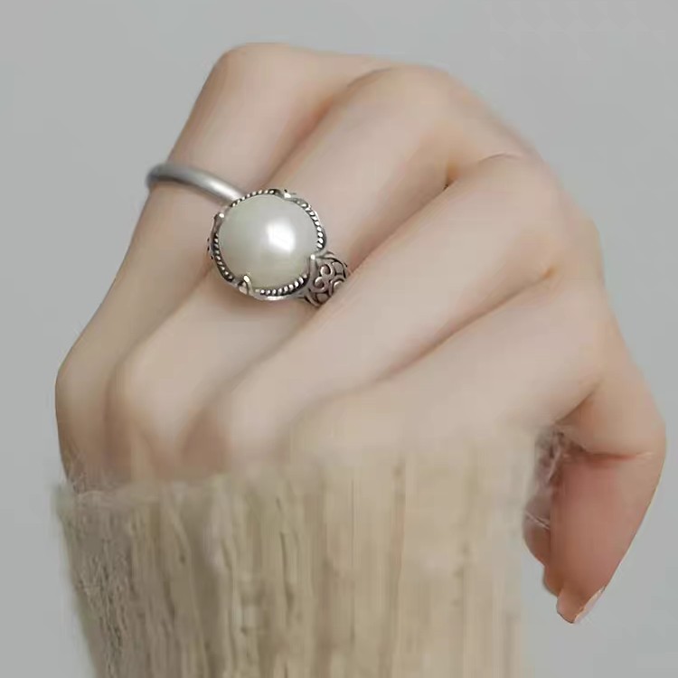 s925银天然淡水珍珠女王戒指