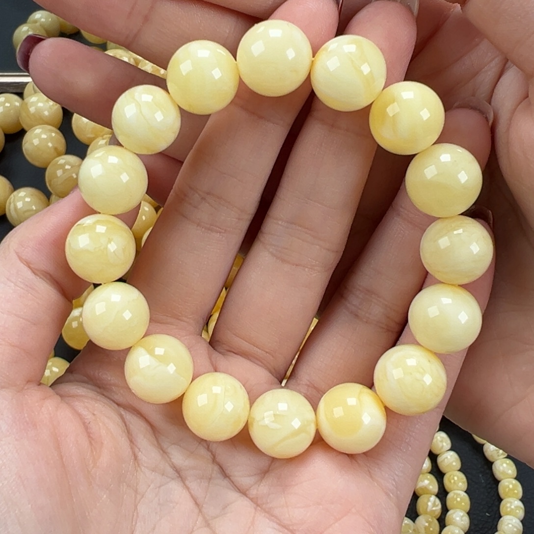 琥珀未镶嵌手链21.2白蜡