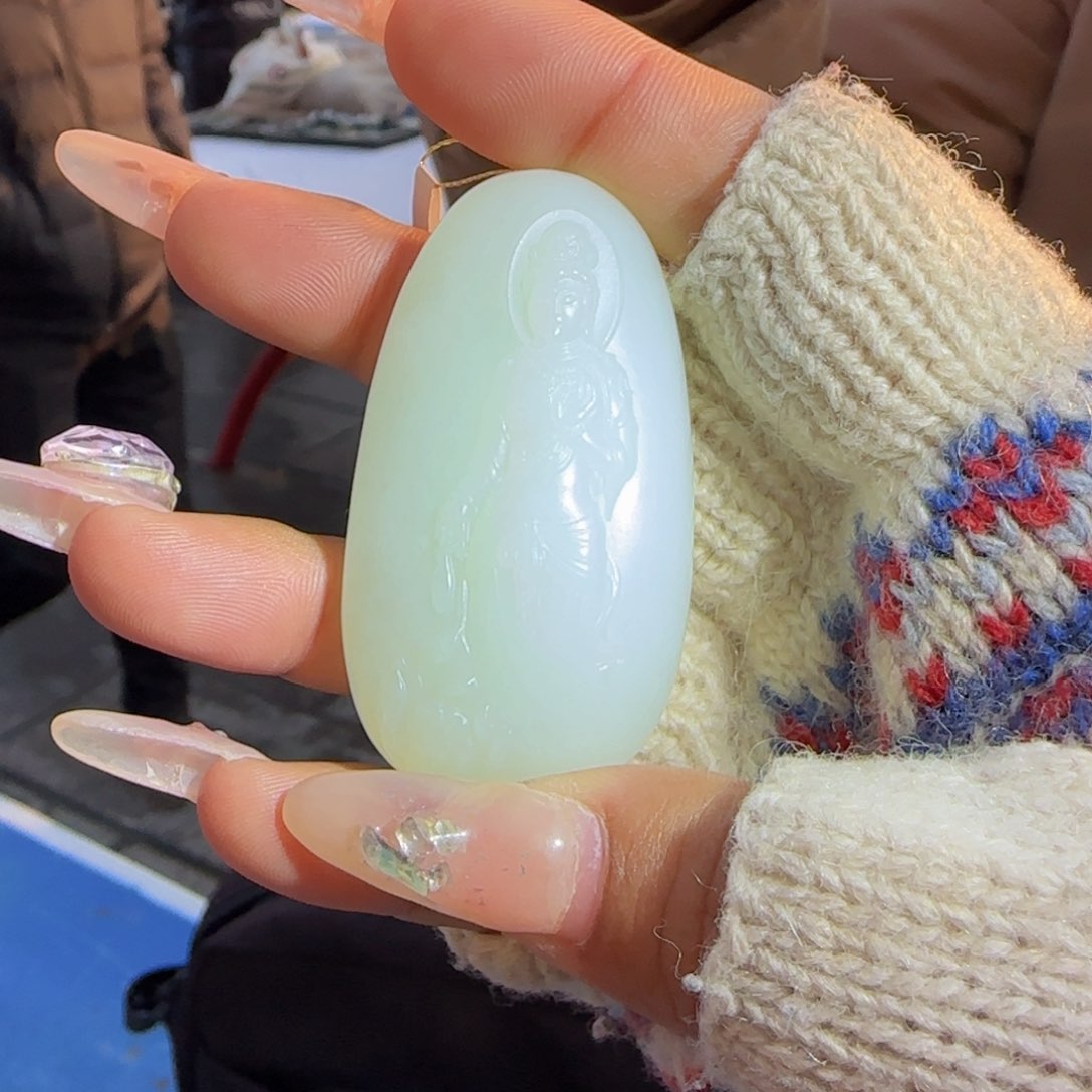 和田玉颈饰未镶嵌