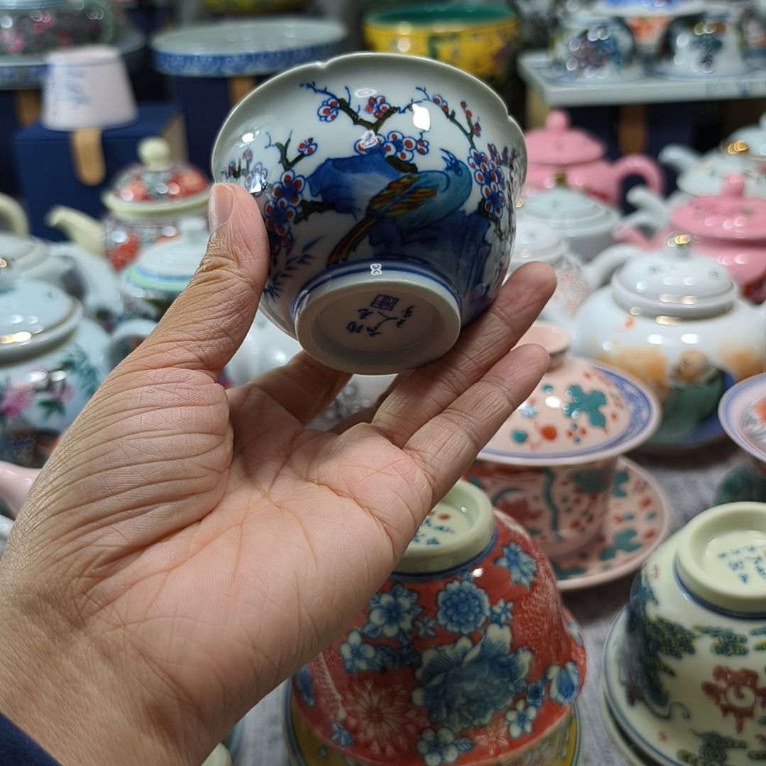 瓷摆件哈哈哈刚刚耿耿于怀一样