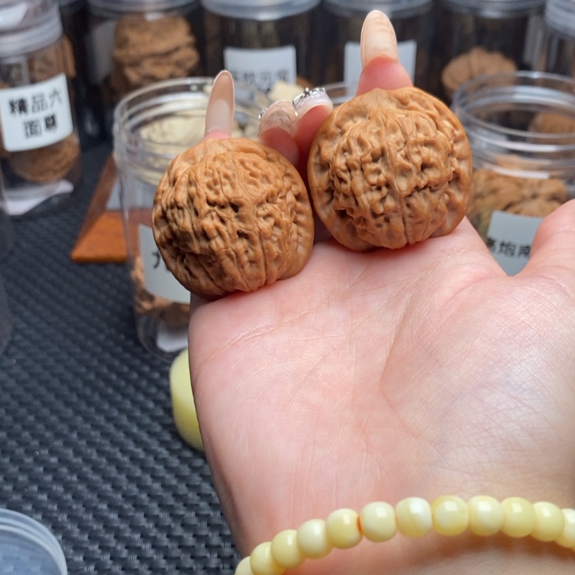 【闪购商品】核桃手串/手链诸*莲花