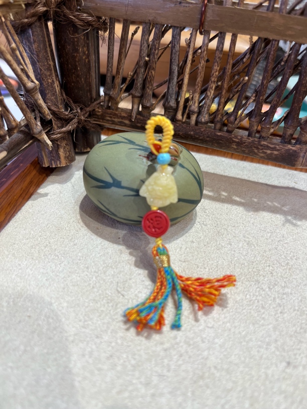 天然蜜蜡纯手工制作