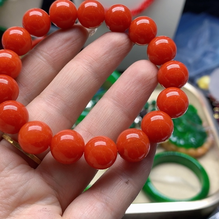 翡翠颈饰未镶嵌吊坠