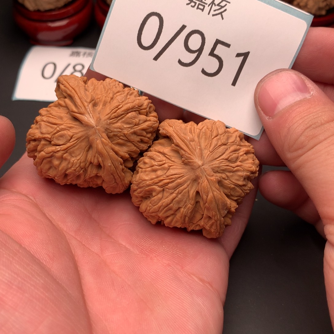 文玩核桃把件1****3全品南疆44