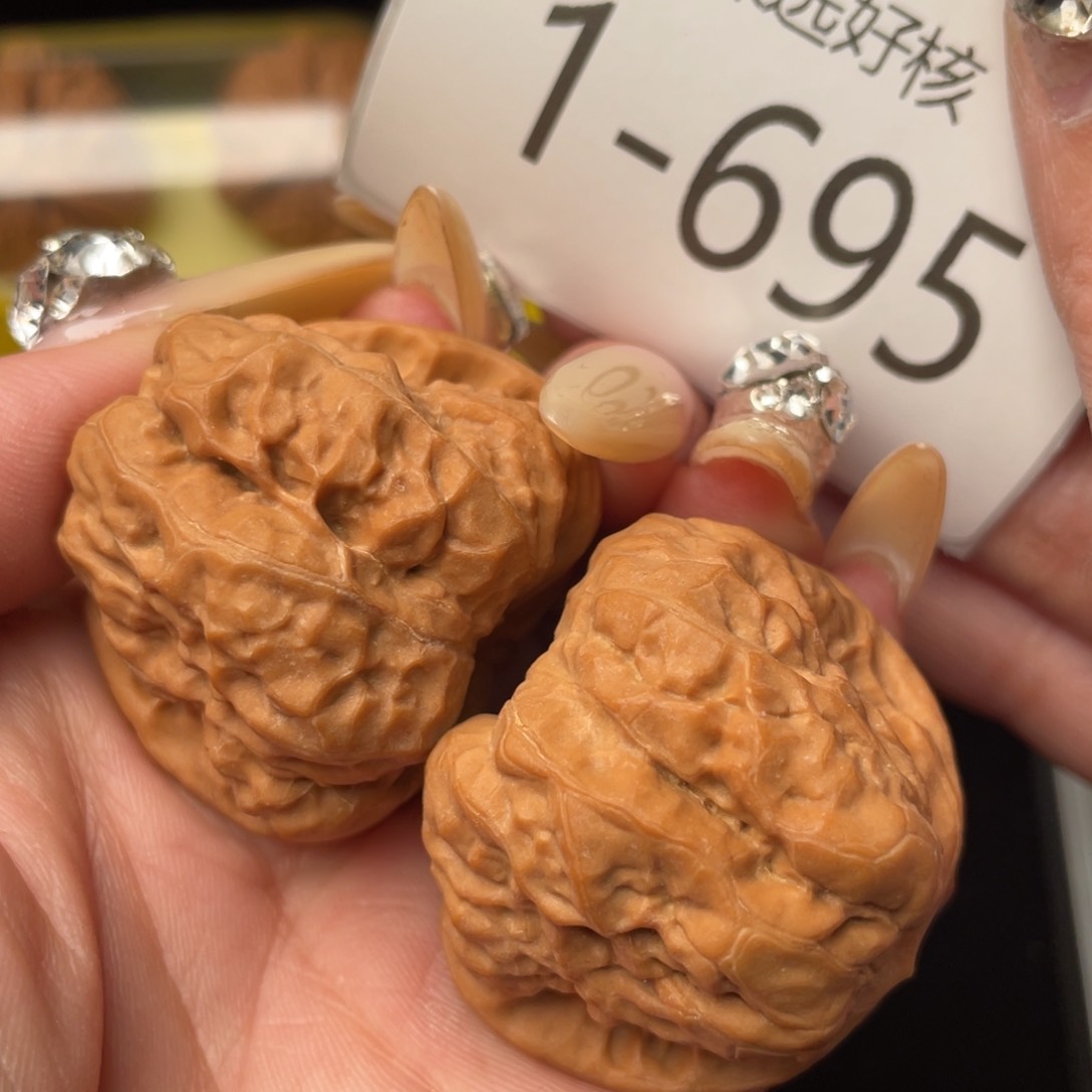 文玩核桃把件39大肚蛤蟆头