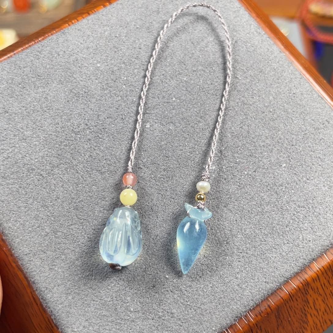 海蓝宝石手链未镶嵌兔子胡萝卜手机挂