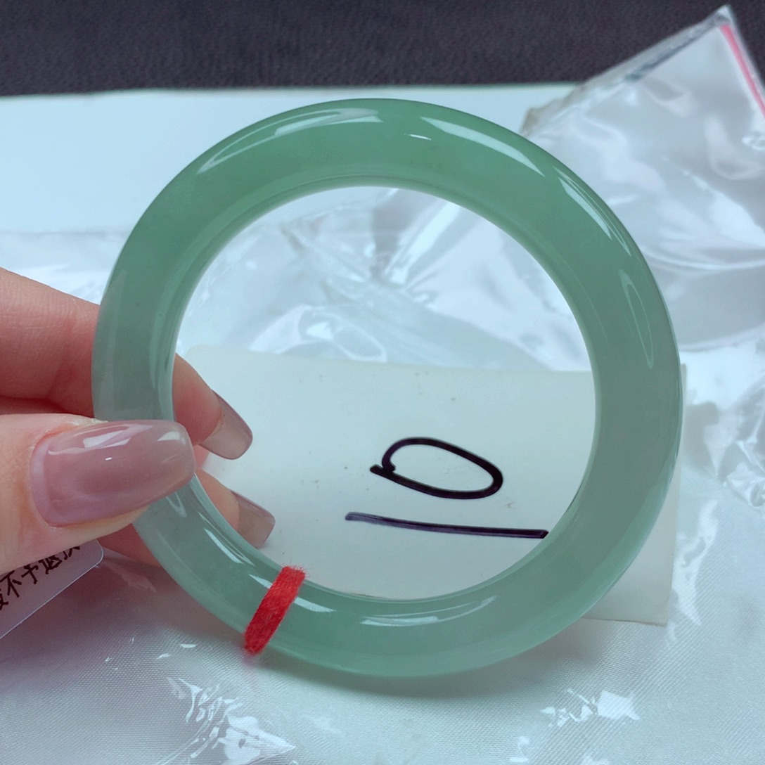 翡翠手镯未镶嵌手镯55