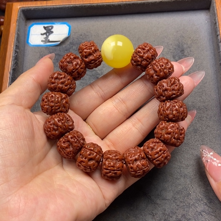 金刚菩提吊坠菩提