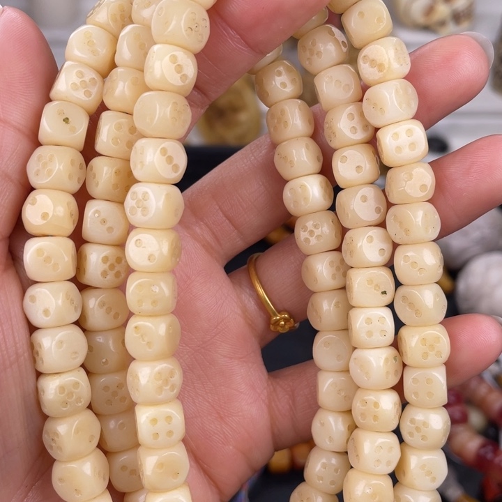 驼骨其他骆驼骨雕刻骰子10/108