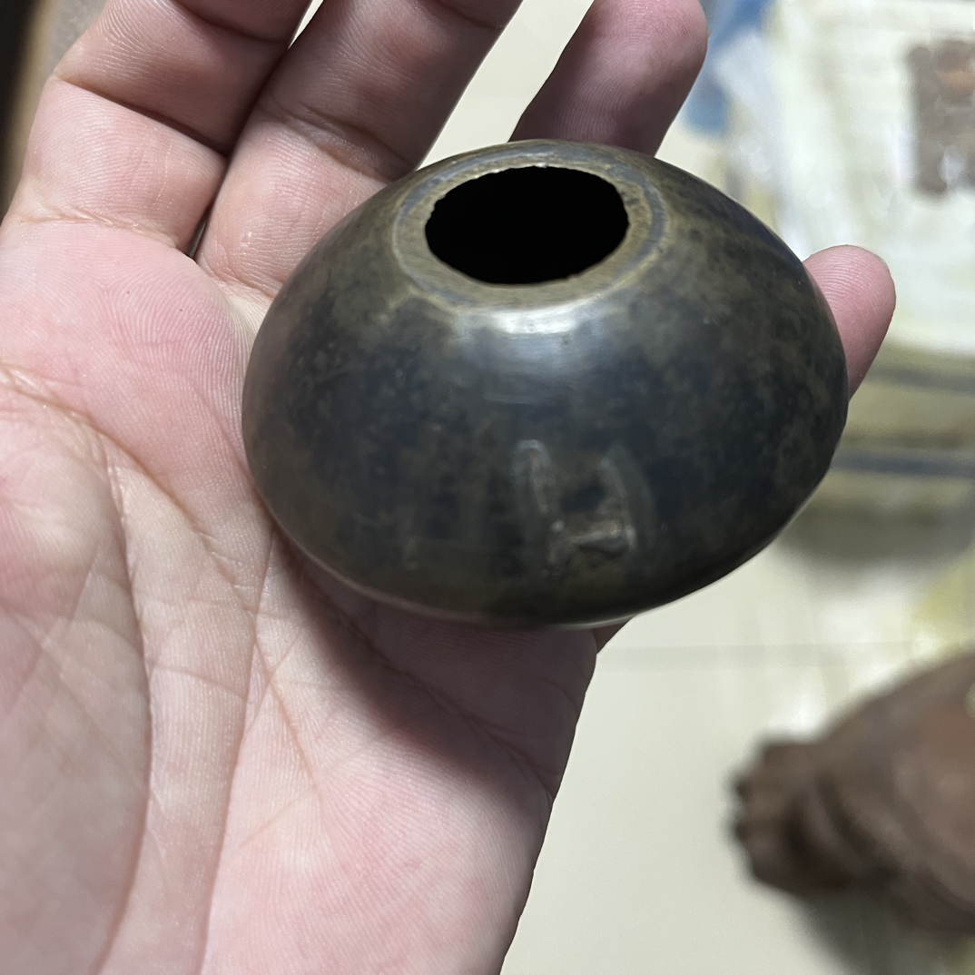 包老的黄铜小水孟品相一流