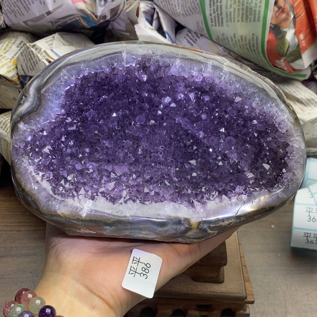 未镶嵌水晶大型摆件（非配饰）