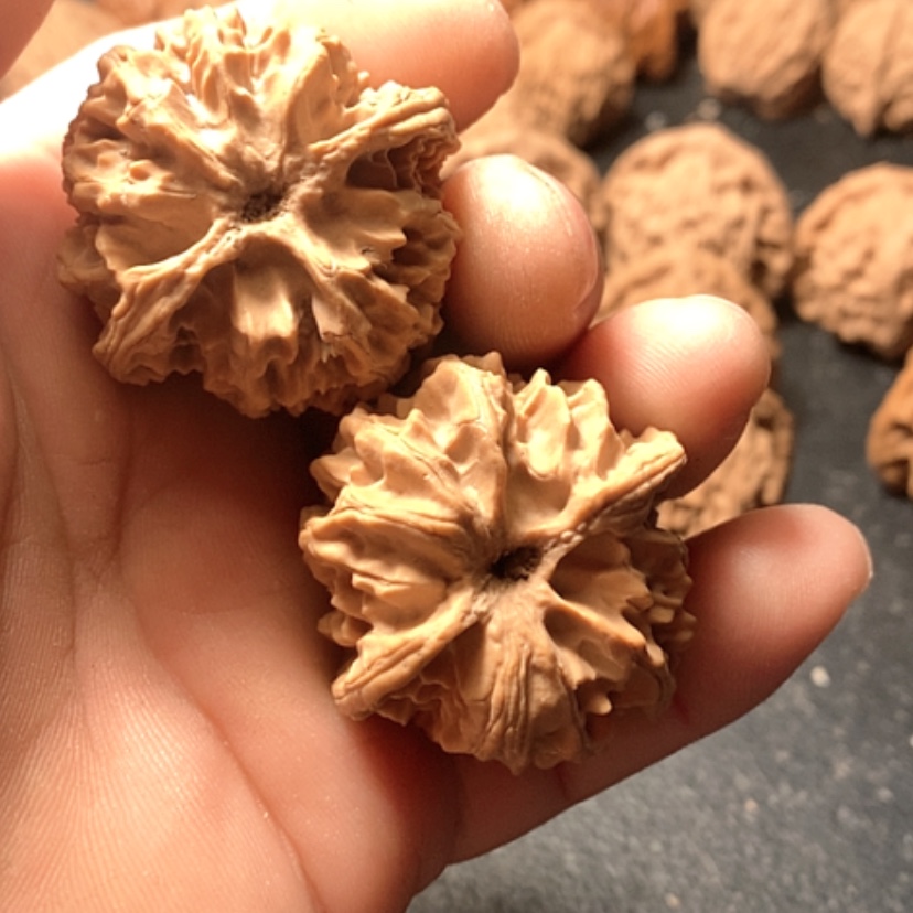 【闪购商品】乔****e苹果