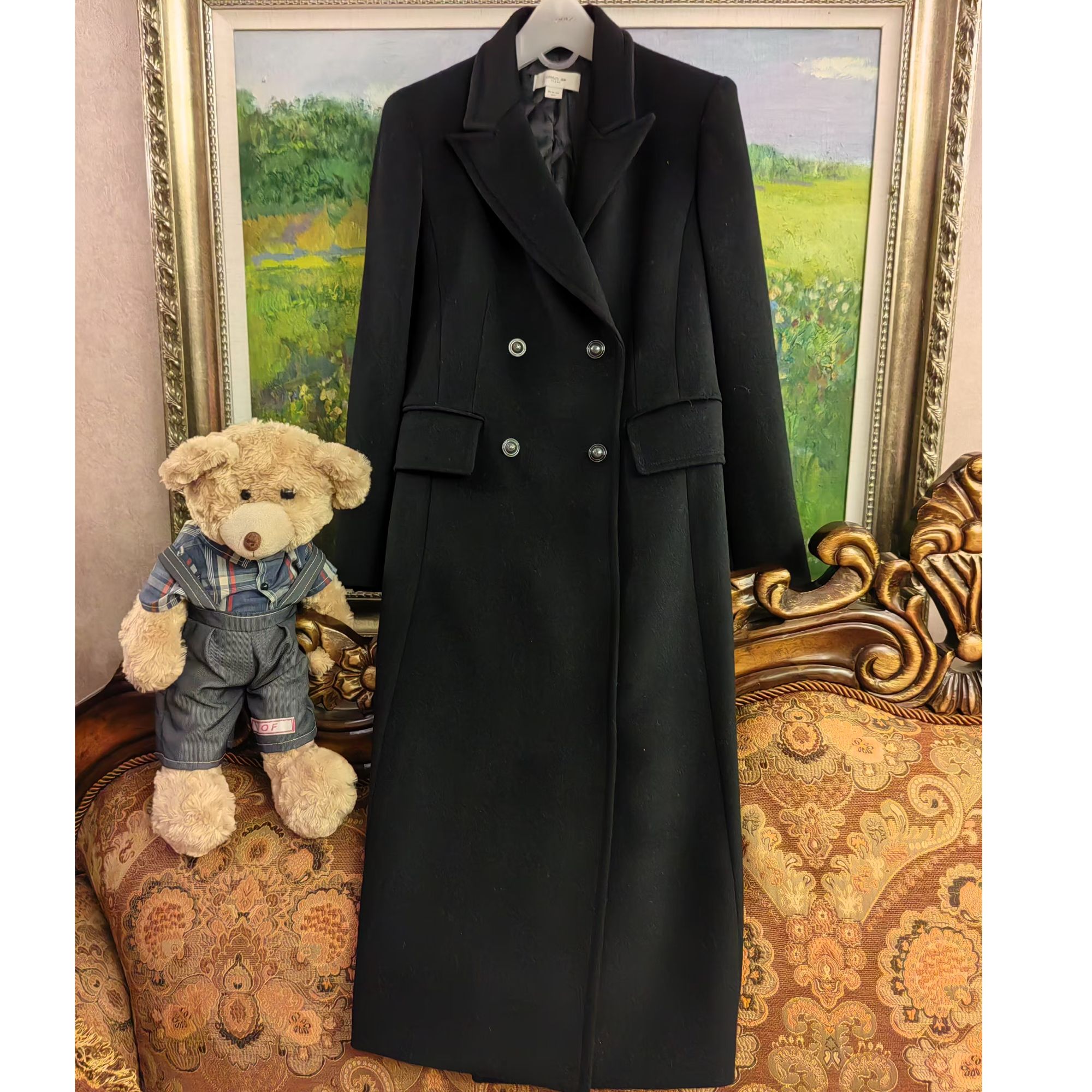 黑紫红内夹棉毛料大衣