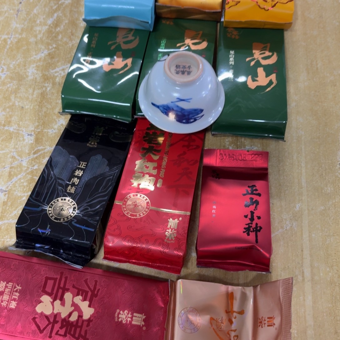 杯子瓷言所老曹甄选好瓷微瑕一组