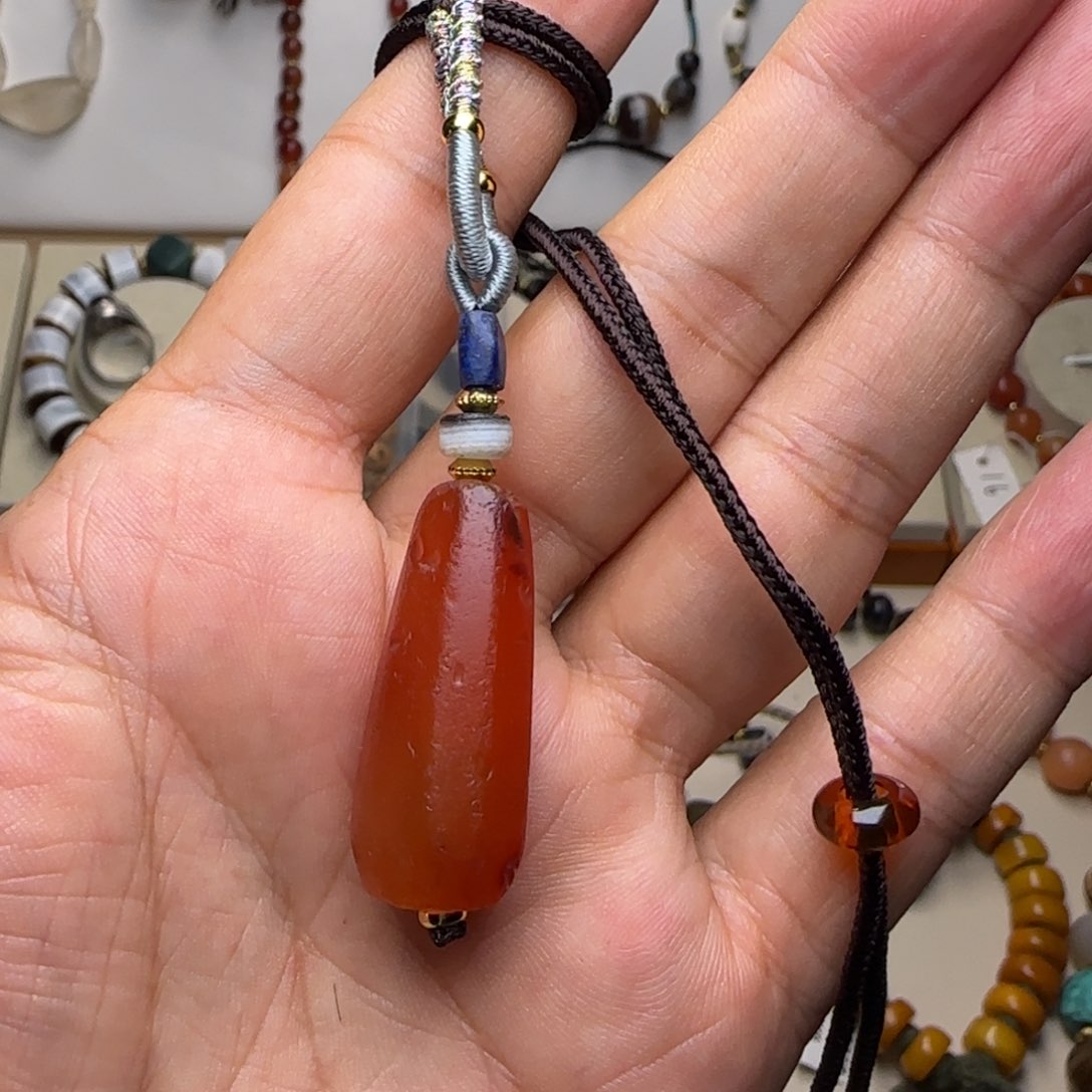 玛瑙/玉髓颈饰未镶嵌