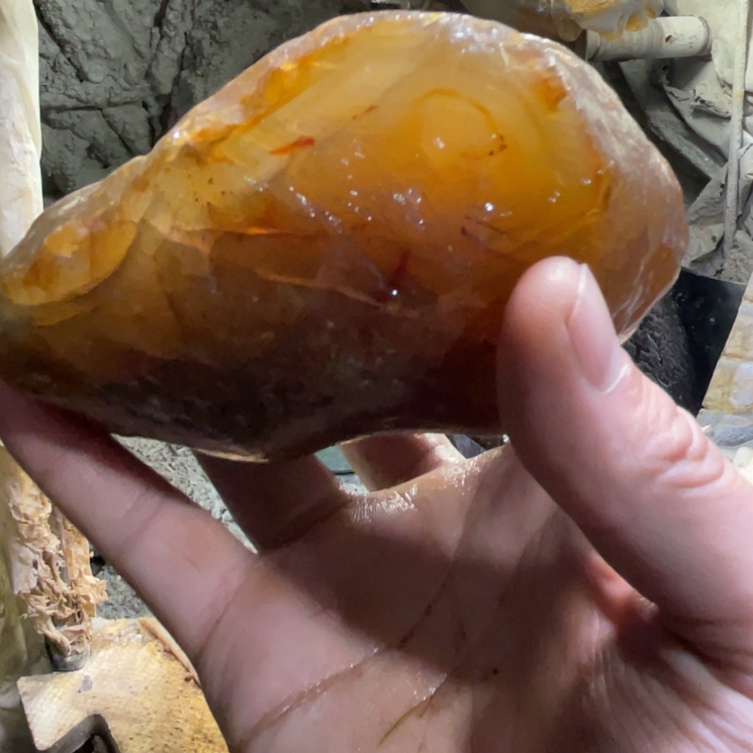 陈***姐定制玛瑙天然玛瑙手镯原石