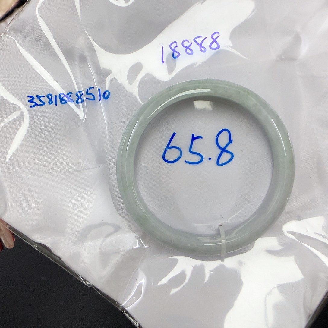 翡翠手镯未镶嵌醉****丶天然缅甸翡翠手镯