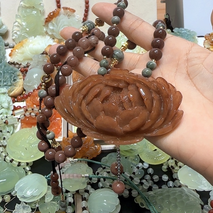 蛇纹石玉未镶嵌吊坠用****2