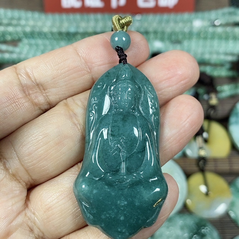 【闪购商品】翡翠颈饰未镶嵌玉吊坠翡翠玉素衣观音