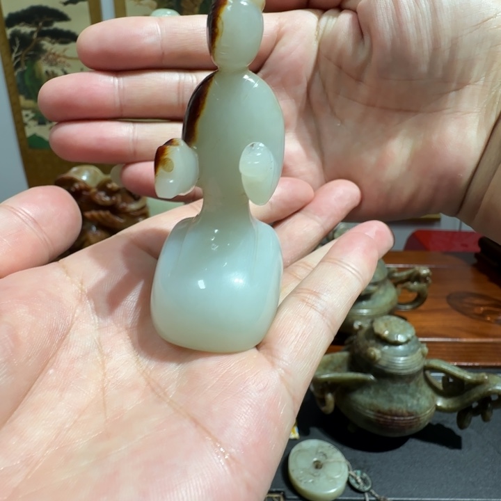 未镶嵌和田玉（糖玉）摆件