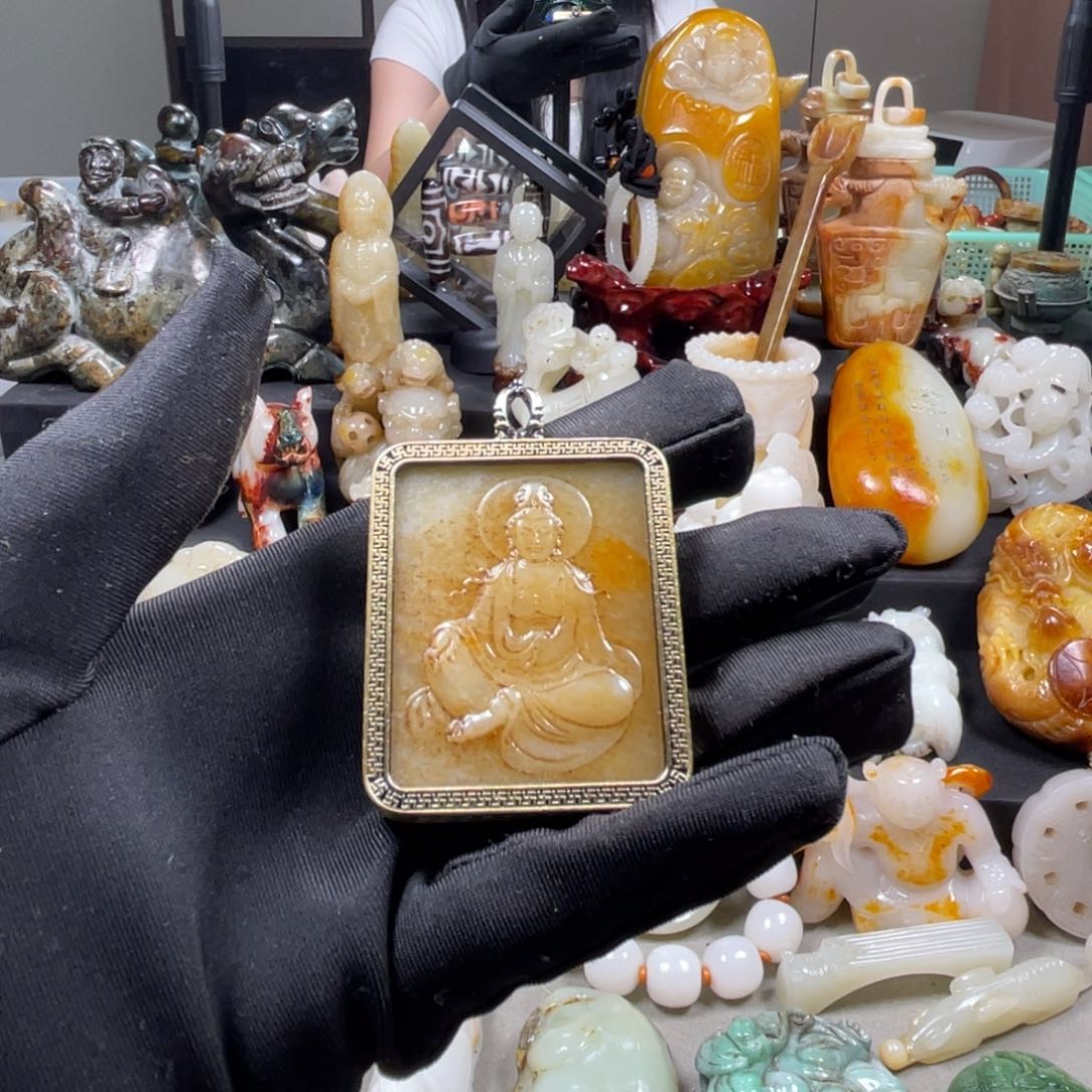 和田玉未镶嵌挂件大*