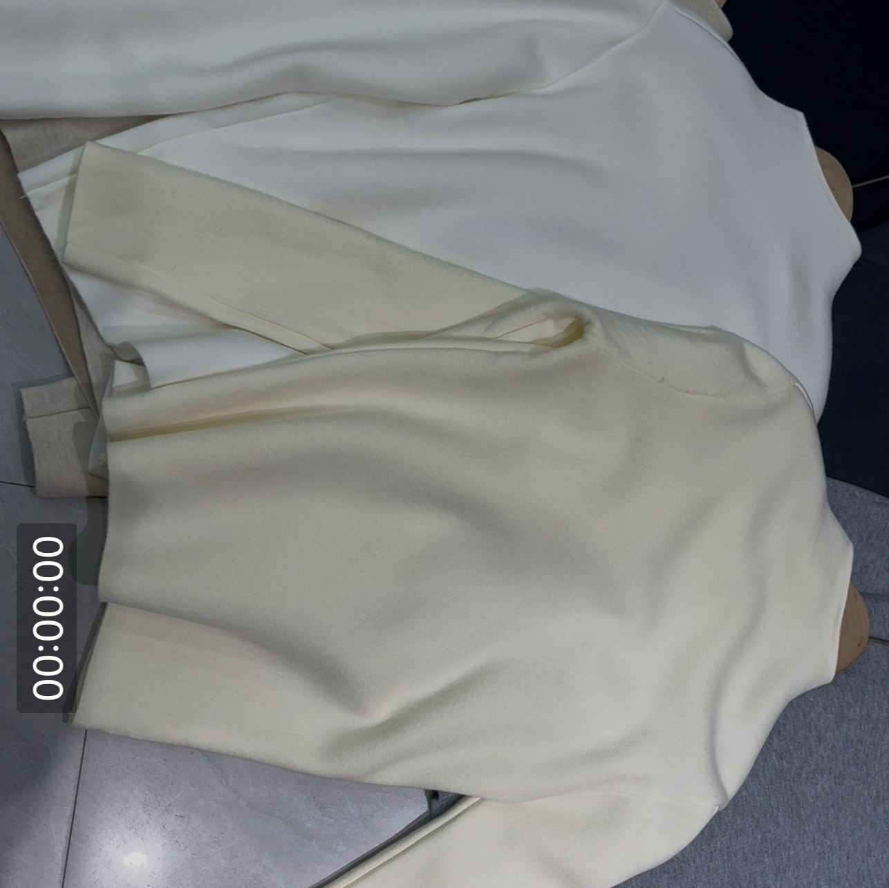 （欣姐臻选）半高领长袖打底衫