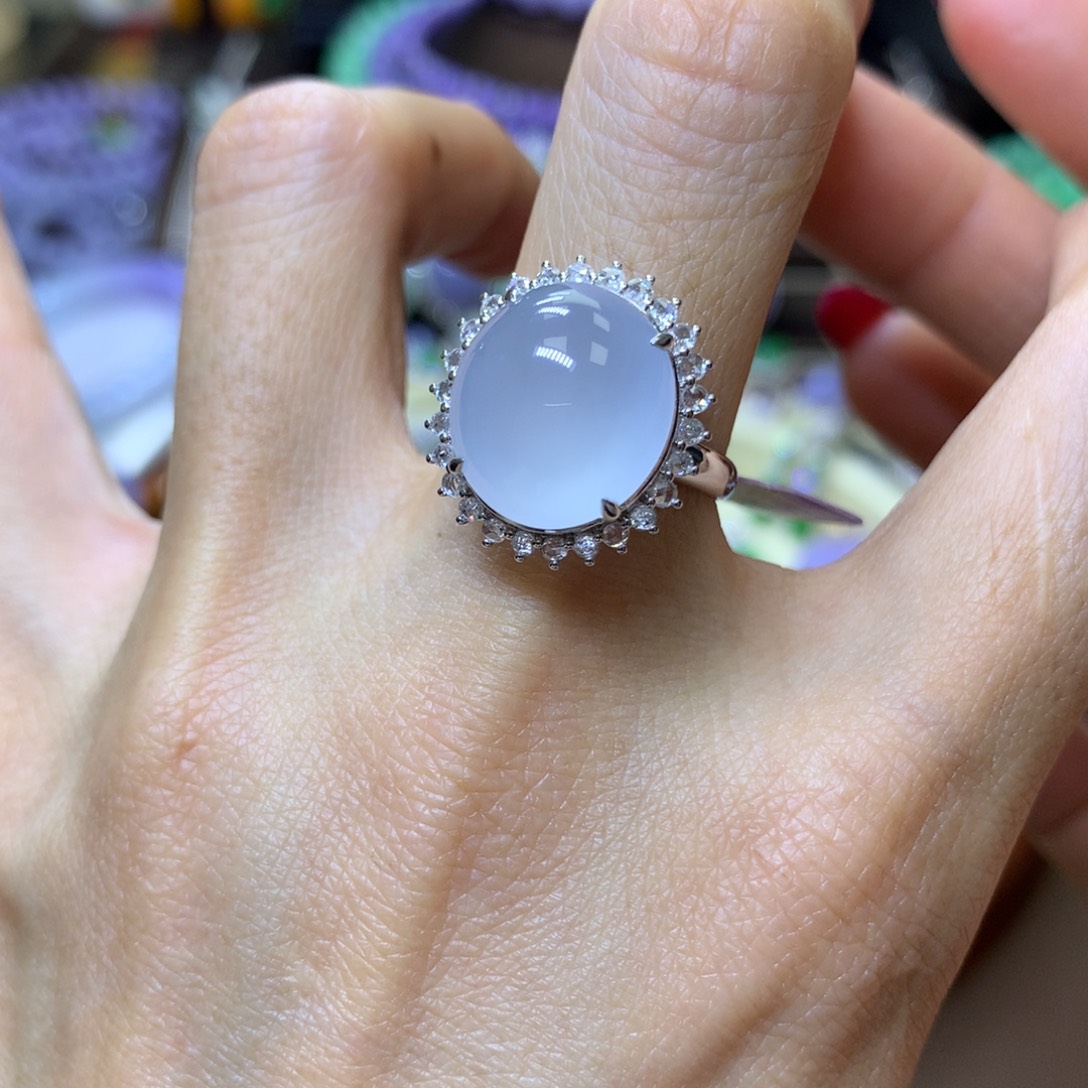 【闪购商品】翡翠颈饰18K金镶嵌翡翠