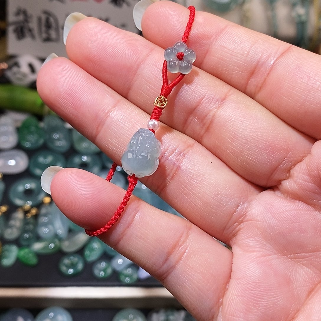 翡翠未镶嵌颈饰貔貅红绳15