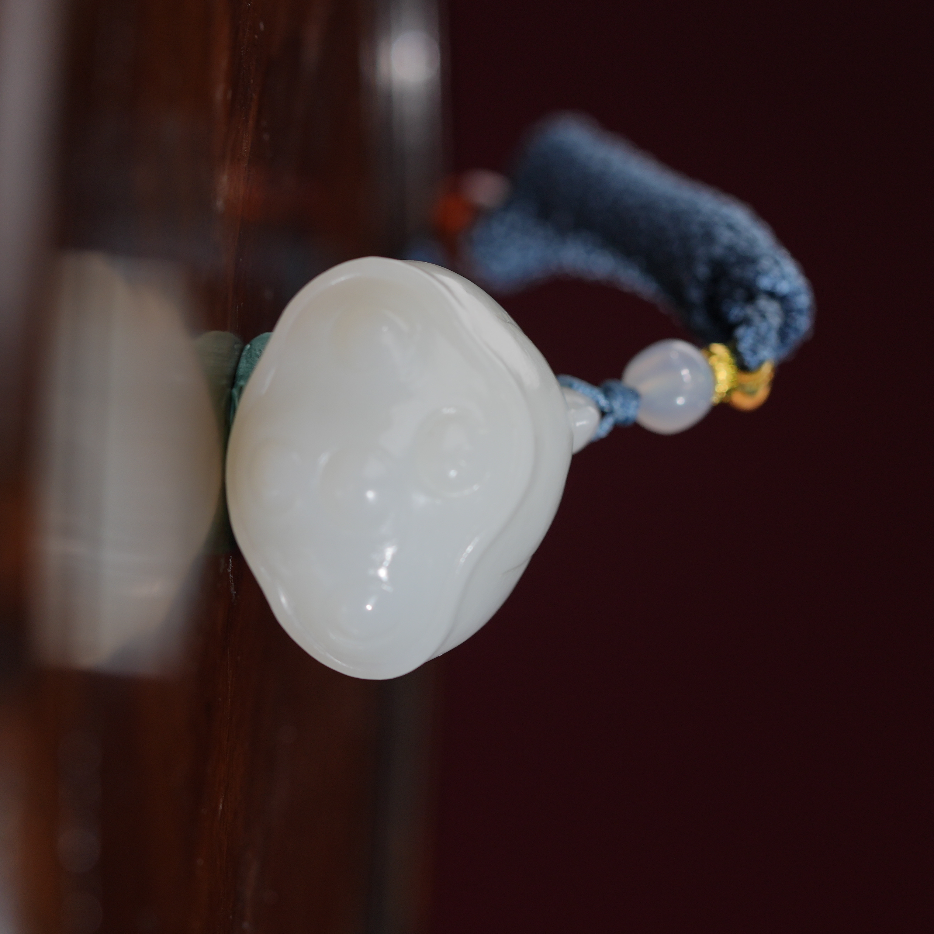 lot8831 和田玉白玉莲蓬挂坠/云南典藏