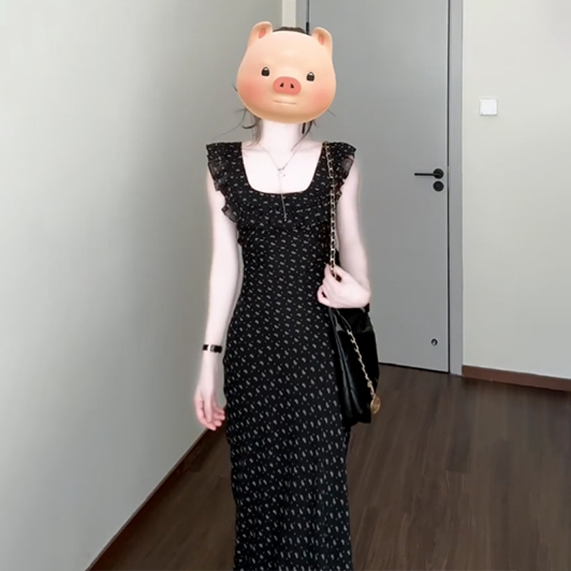 【现货+运补】黑色小飞袖碎花新款设计感收腰显瘦长裙2564