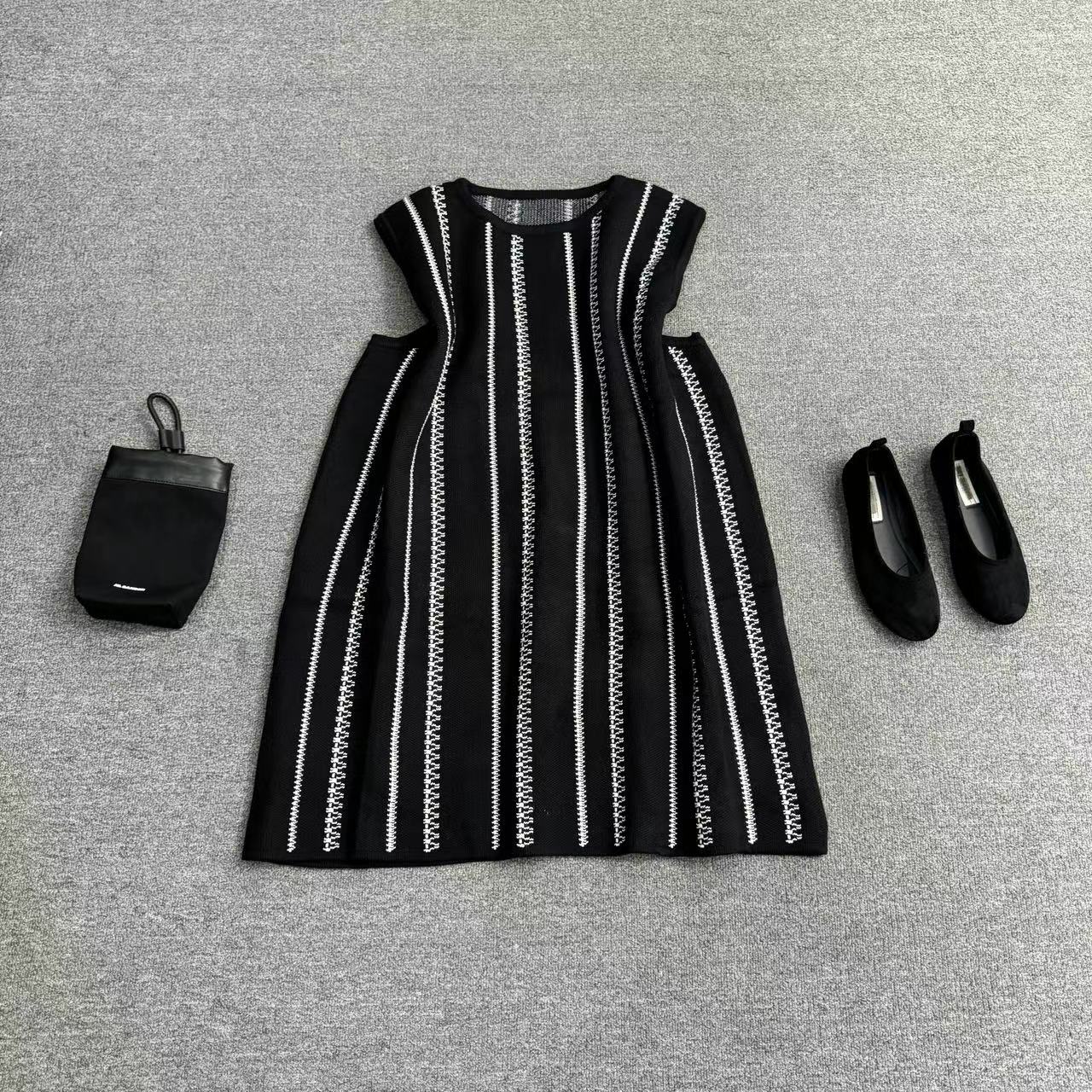 瑶睿安220斤原创大码休闲针织马甲中长款欧货无袖老钱风马夹767