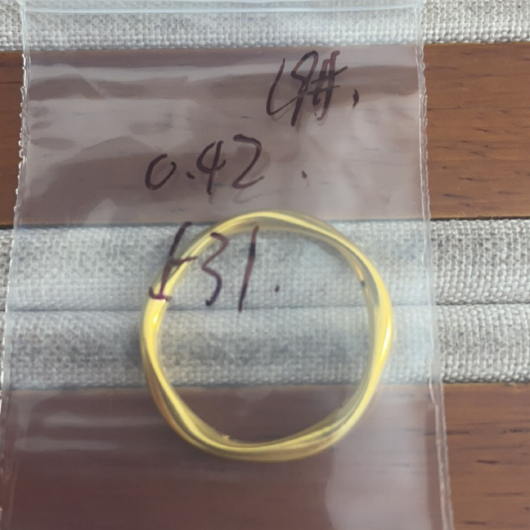 克重0.42 19号 莫比戒指 足金999