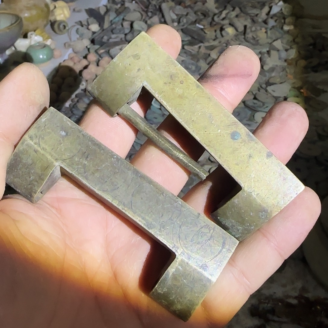 双***酒黄铜工艺品锁瑕疵品1111