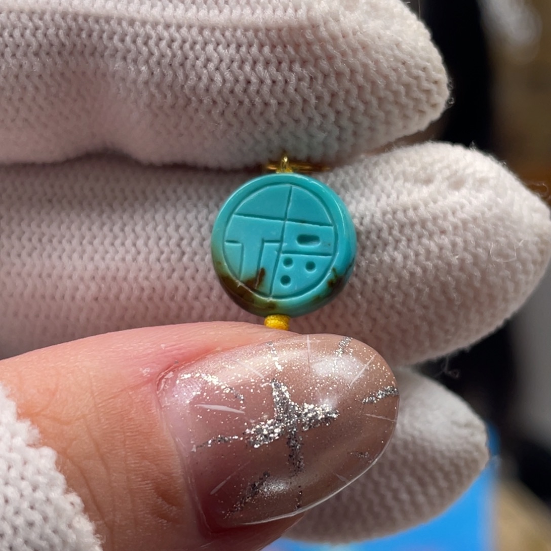 绿松石未镶嵌挂件